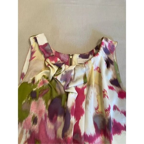 Ann Taylor floral blouse size small - Picture 3 of 4